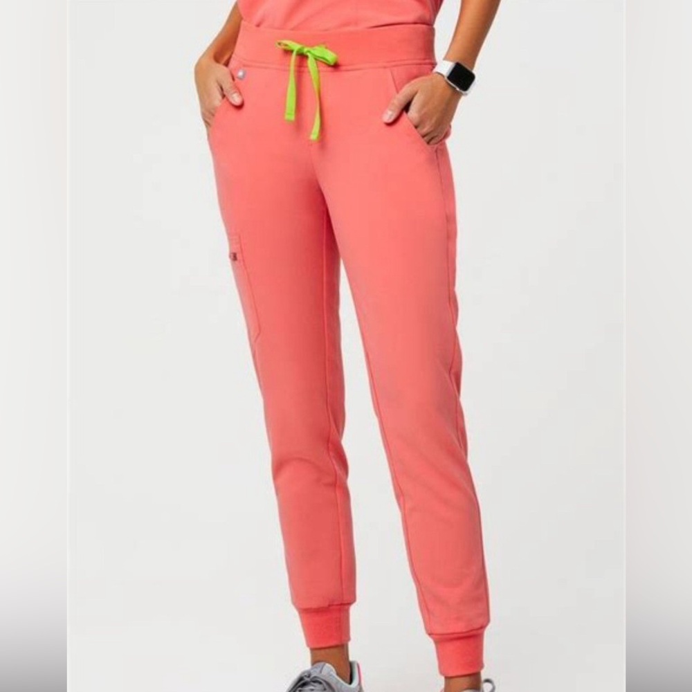 Figs Zamora Hot Coral Jogger Pants | L
